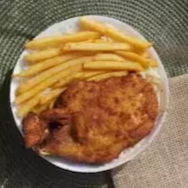 Arroz, Feijão, Empanado de Frango e Batata Frita