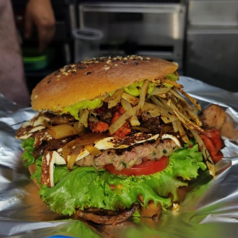 HAMBURGUESA ¨EL CHARRO¨