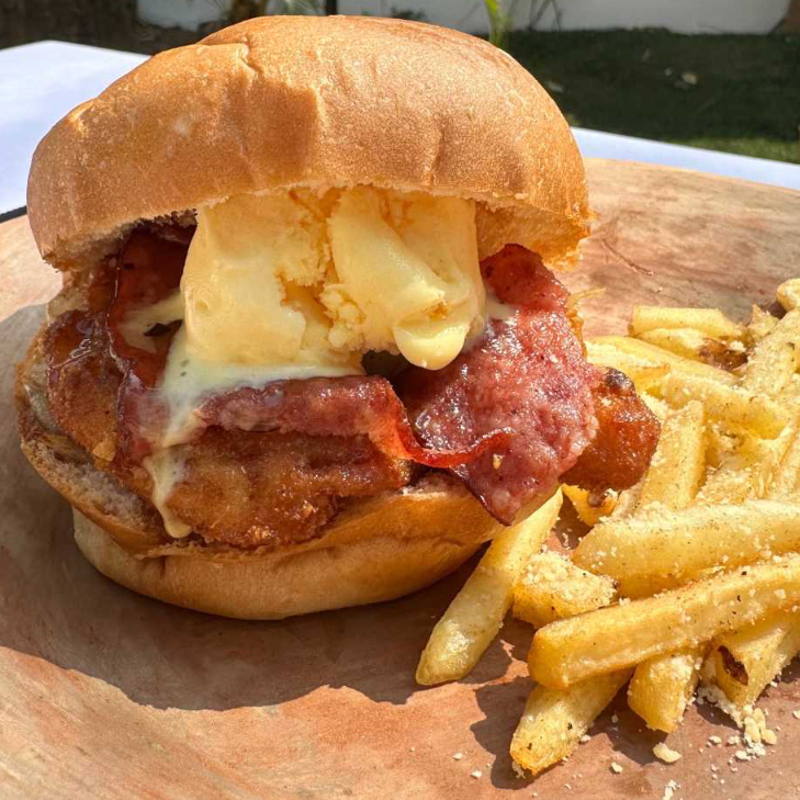 Hamburguesa El Argüendero