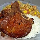 Arroz, feijão, farofa e vinagrete