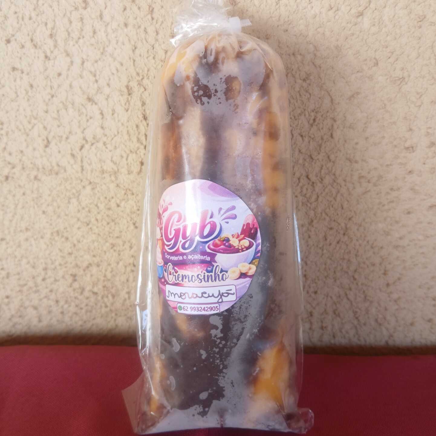 Meu Deus esse maracujá com chocolate esta irresistível
