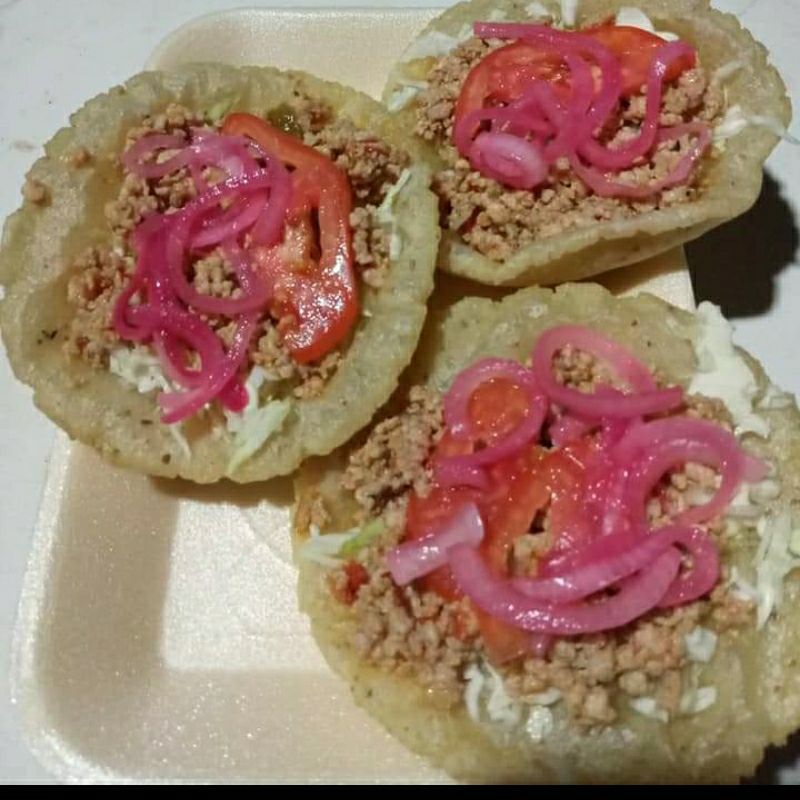 Salbutes de Carne Molida