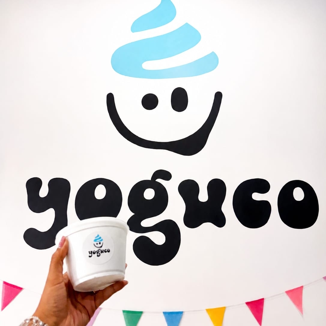 Medio litro de nieve de yogurt griego (3 toppings)