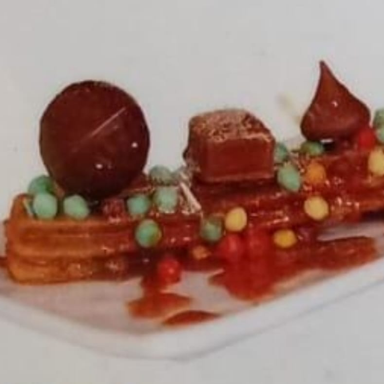CHURRO GOURMET SNICKER/MILKY/KISSES/BUBULUBU