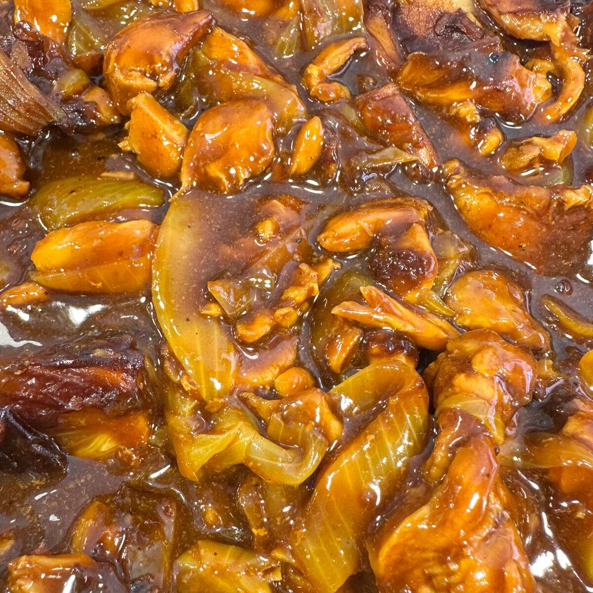 Pollo en Salsa de Ostión