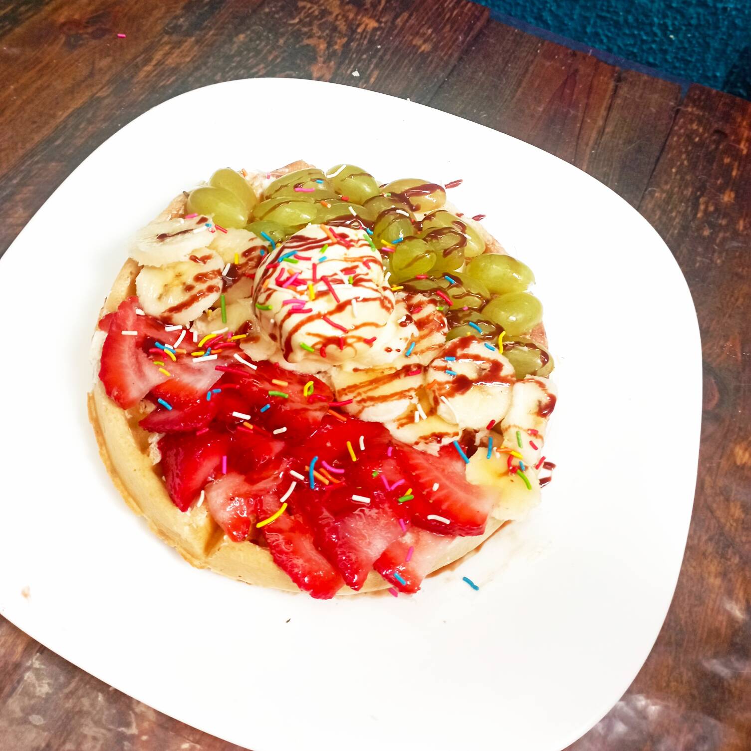 Waffle Fruta - Helado