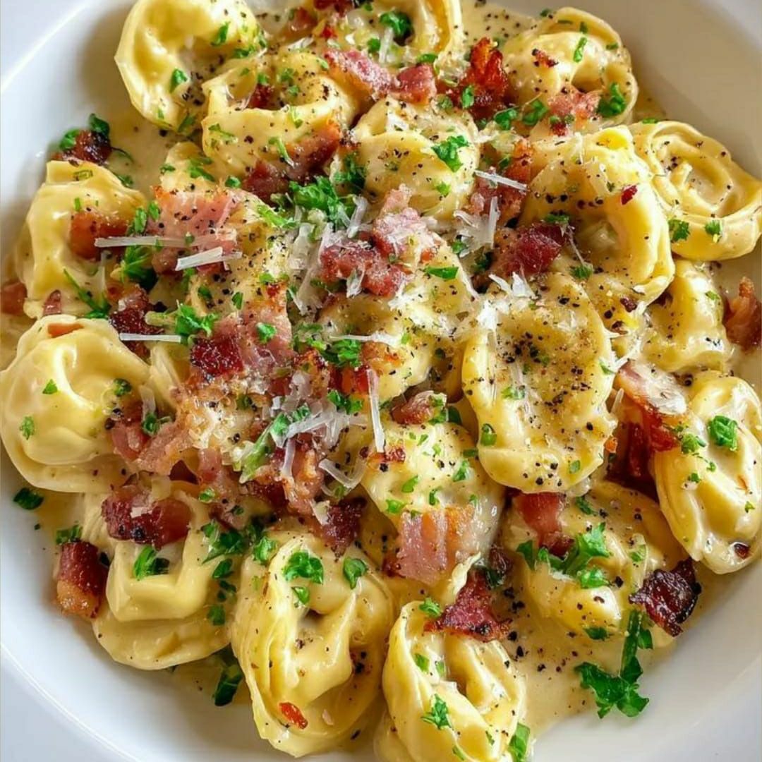Tortelloni Alfredo con Pechuga