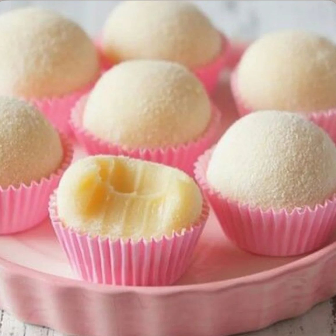 Na embalagem contém quatro brigadeiros de ninho cremoso , tamanho G.