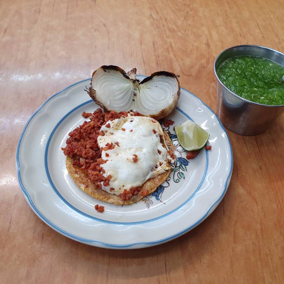 Taco de Longaniza con Queso