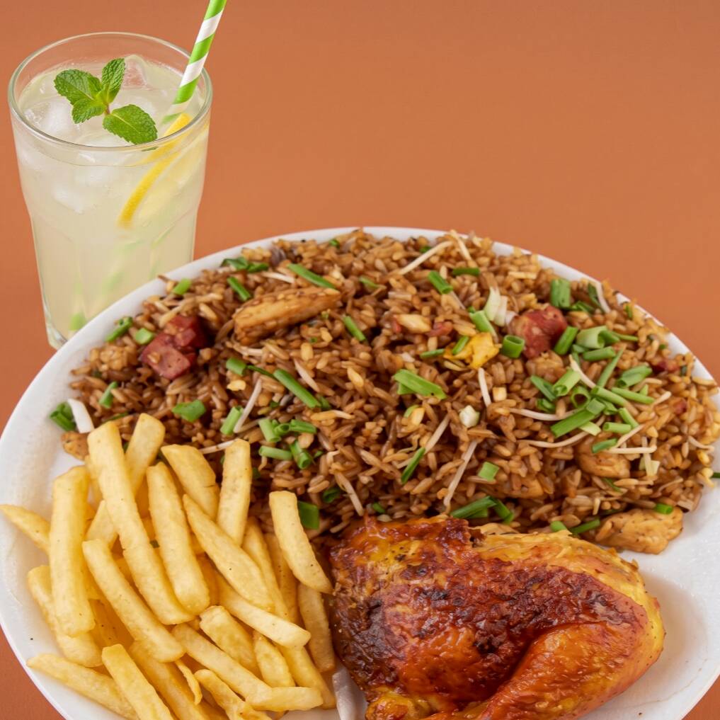 Crea Tu Combo de Arroz Chino o Paisa