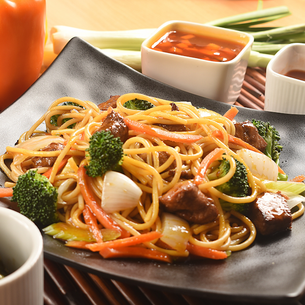 Lo Mein de Cerdo Litro