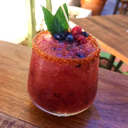 Mezcal Frutos Rojos 16 oz