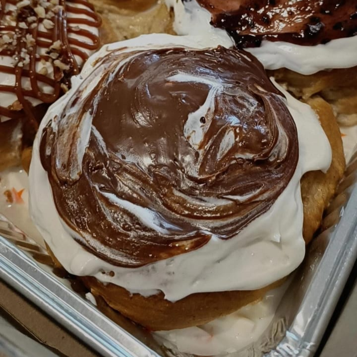 ROL DE CANELA GOURMET NUTELLA