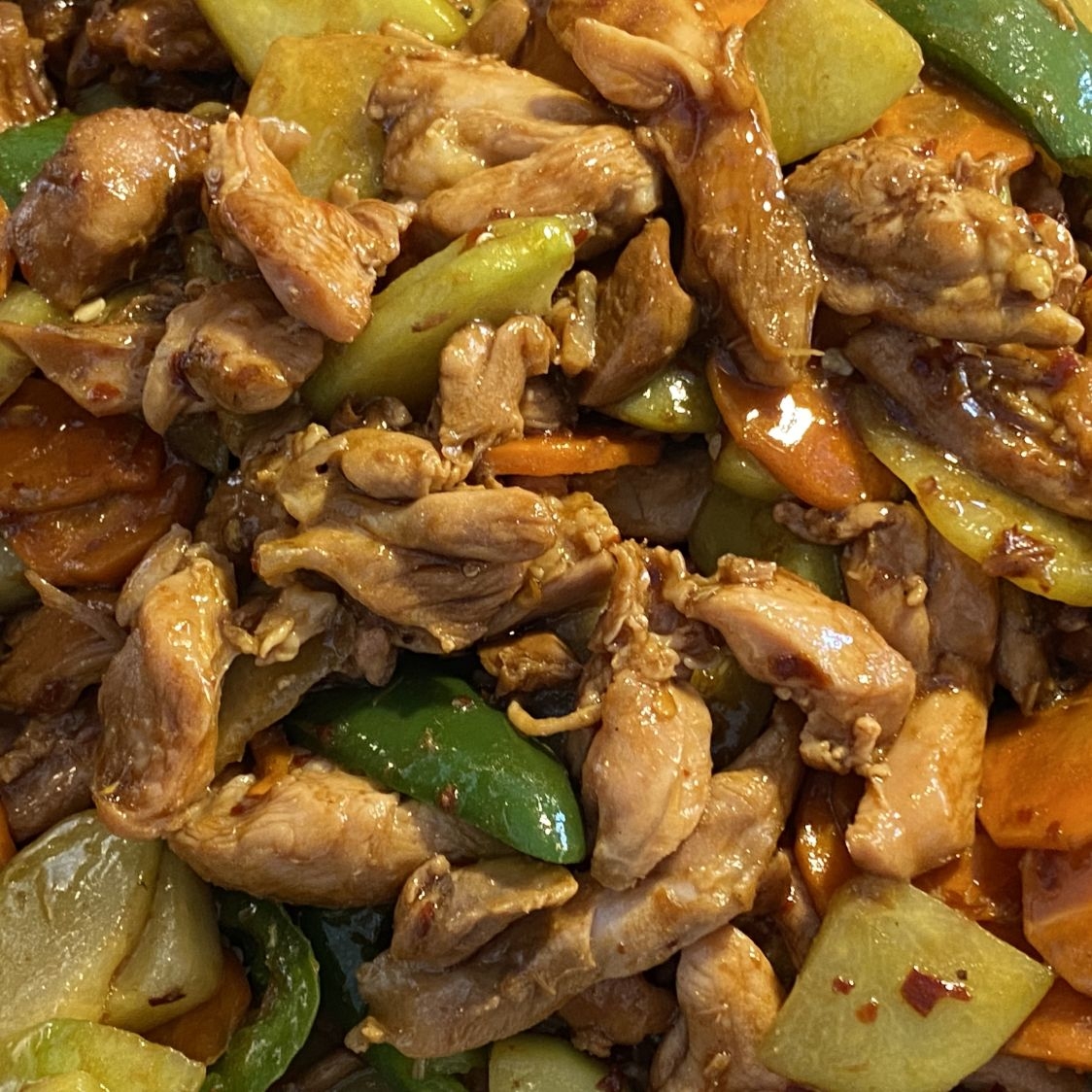 Pollo con Salsa Picante