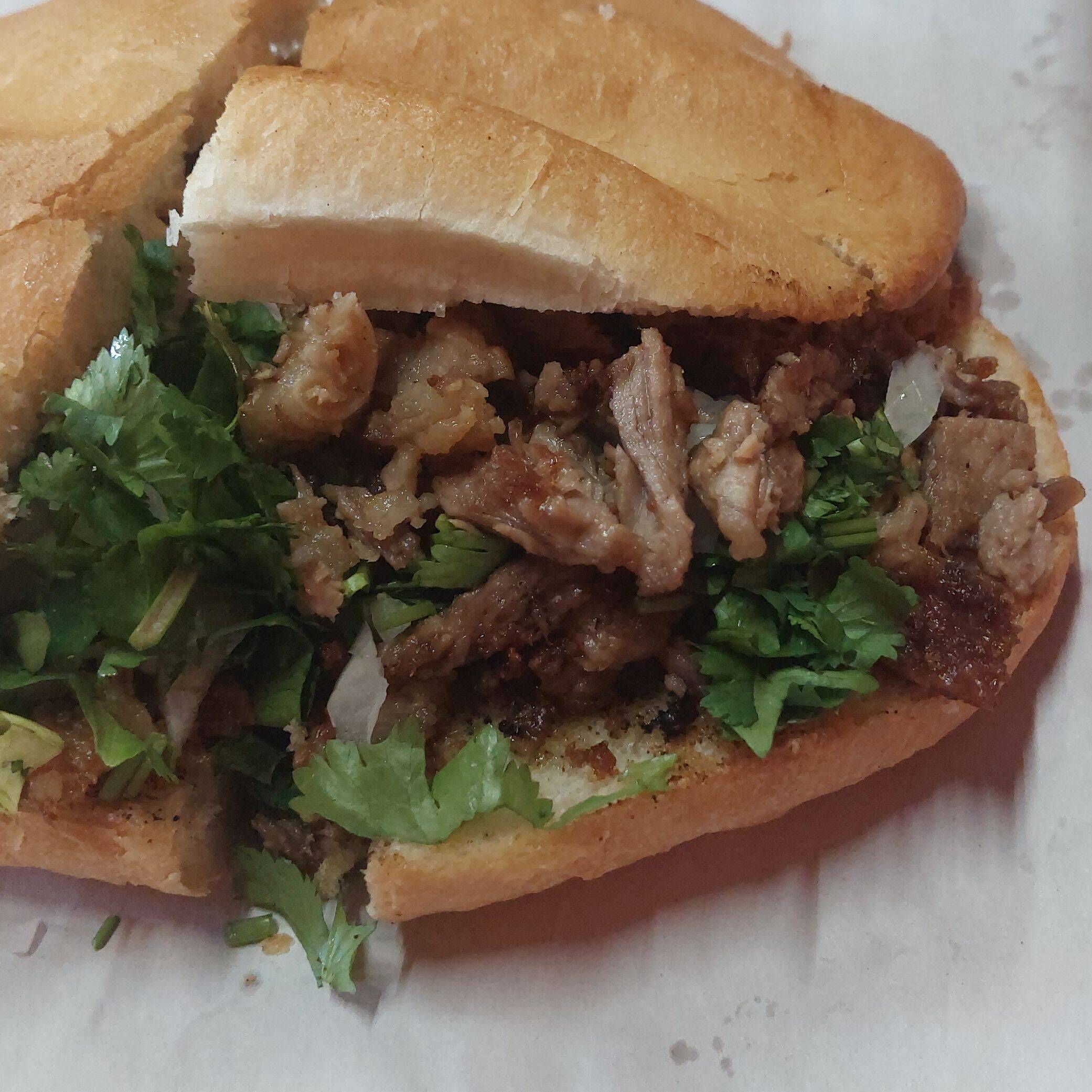 Torta con Suadero