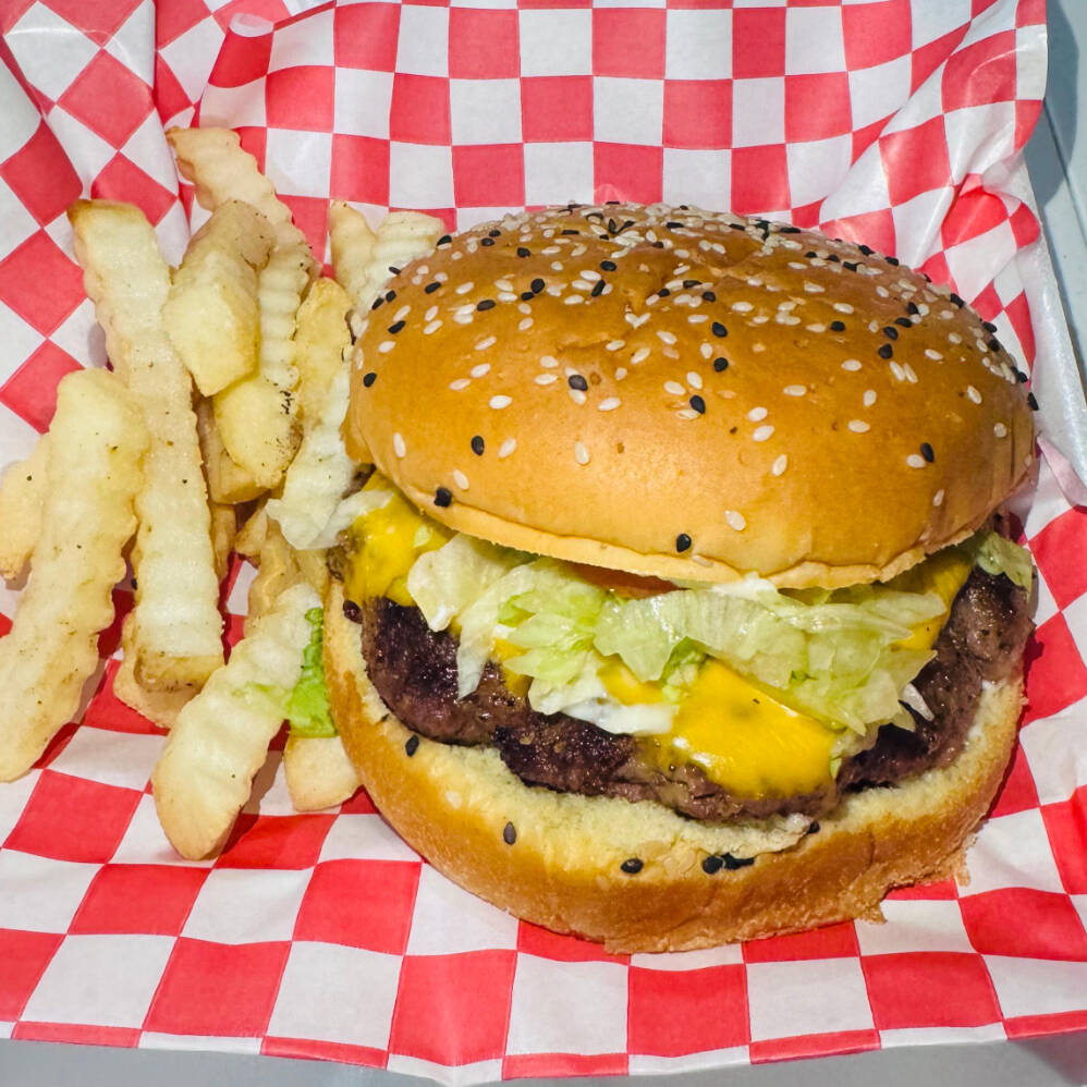 Combo: Hamburguesa - El Monstruo Fundido 🐉