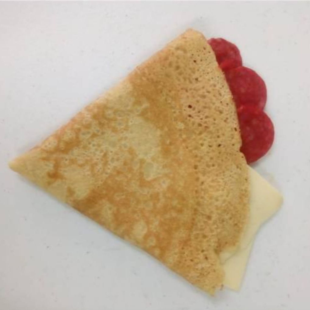 Crepa de Pepperoni con Queso Mozzarella