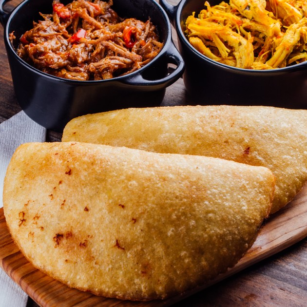2 Empanadas de Choriqueso