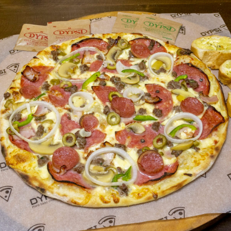 Pizza Suprema 8 Tajadas con Pan al Ajo