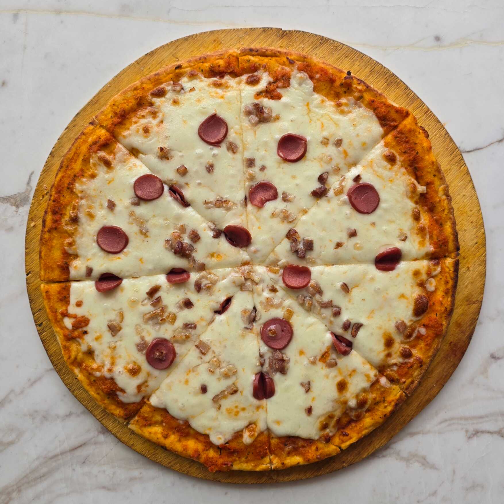 Pizza Vienesa