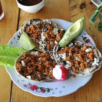 Memelitas con Carne