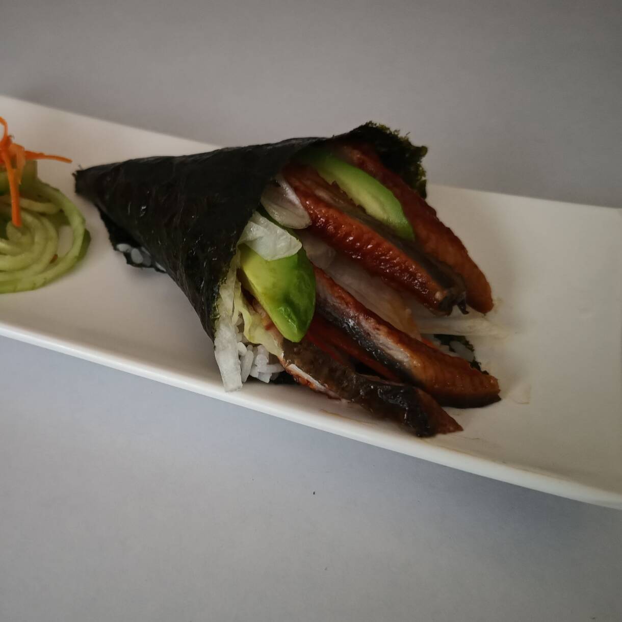 Temaki Anguila