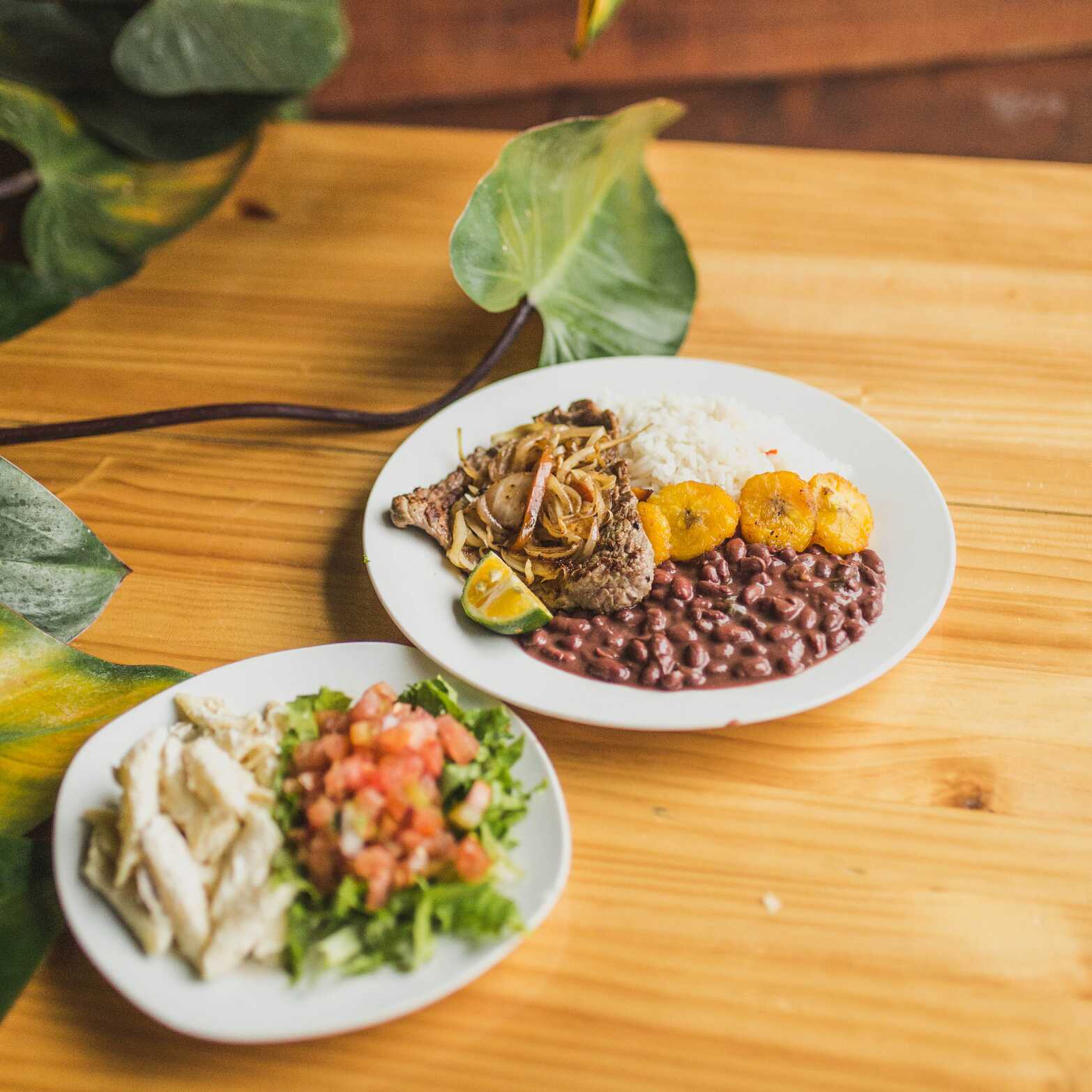 Casados con Bistec