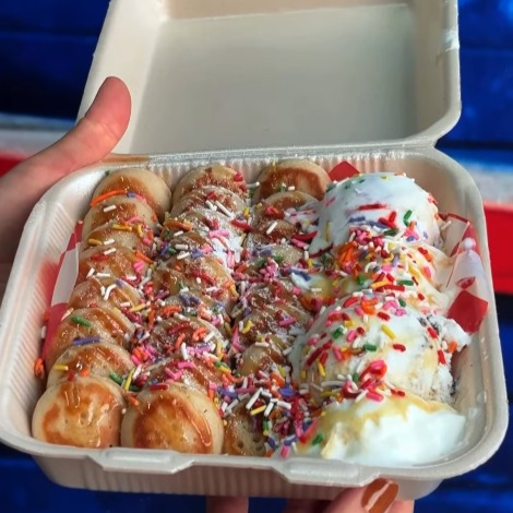 MINI HOTCACKES CON HELADO - PA´COMPARTIR