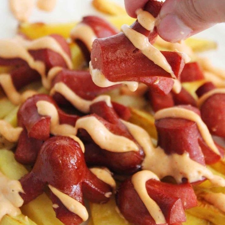 Salchipulpos parrilleros con papas