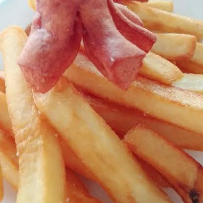 Salchipapas