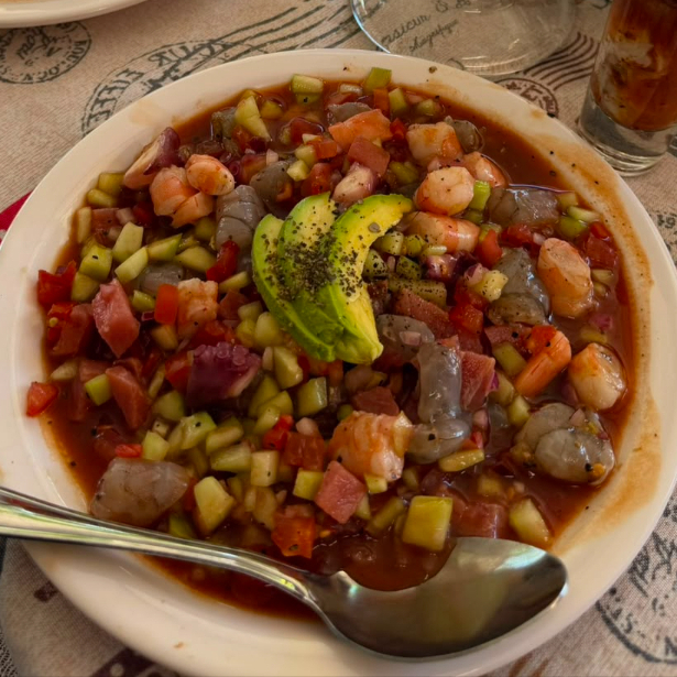CEVICHE SANTO ESPECIAL GRANDE