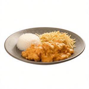 Creme de frango com champignon e molho especial, arroz e fritas