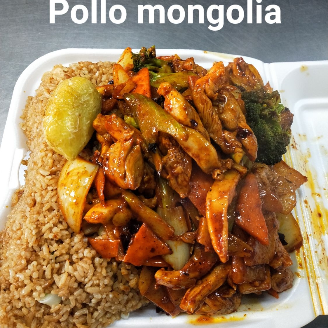 Lonche 11 Pollo Mongolia