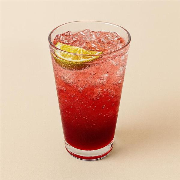 Soda italiana sabor blueberry feita com Sprite.