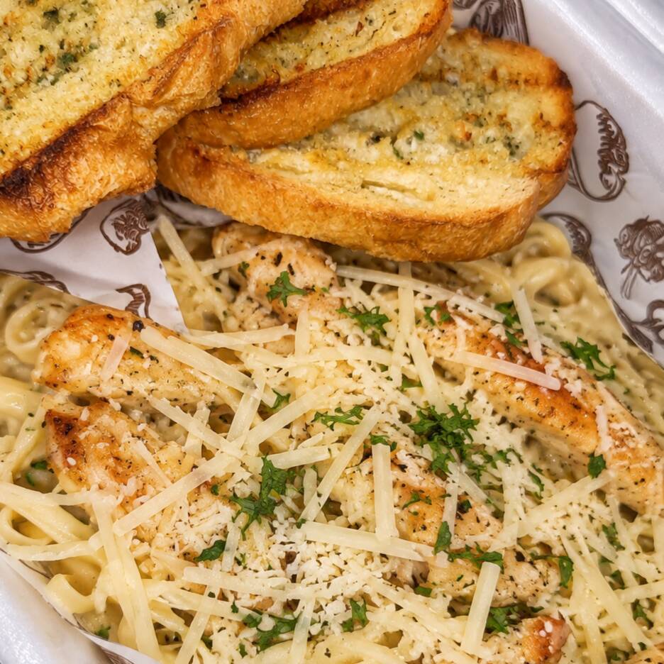 Alfredo con Pollo