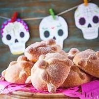 Pan de Muerto Tradicional