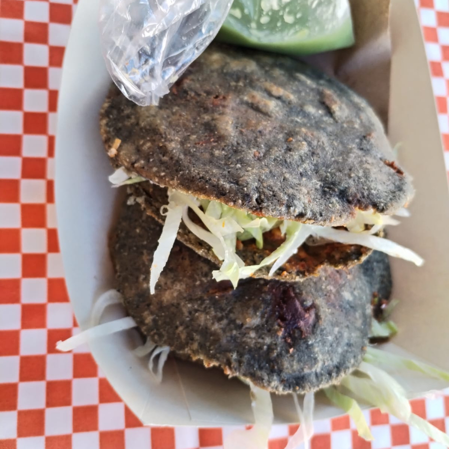 GORDITA TINGA DE POLLO