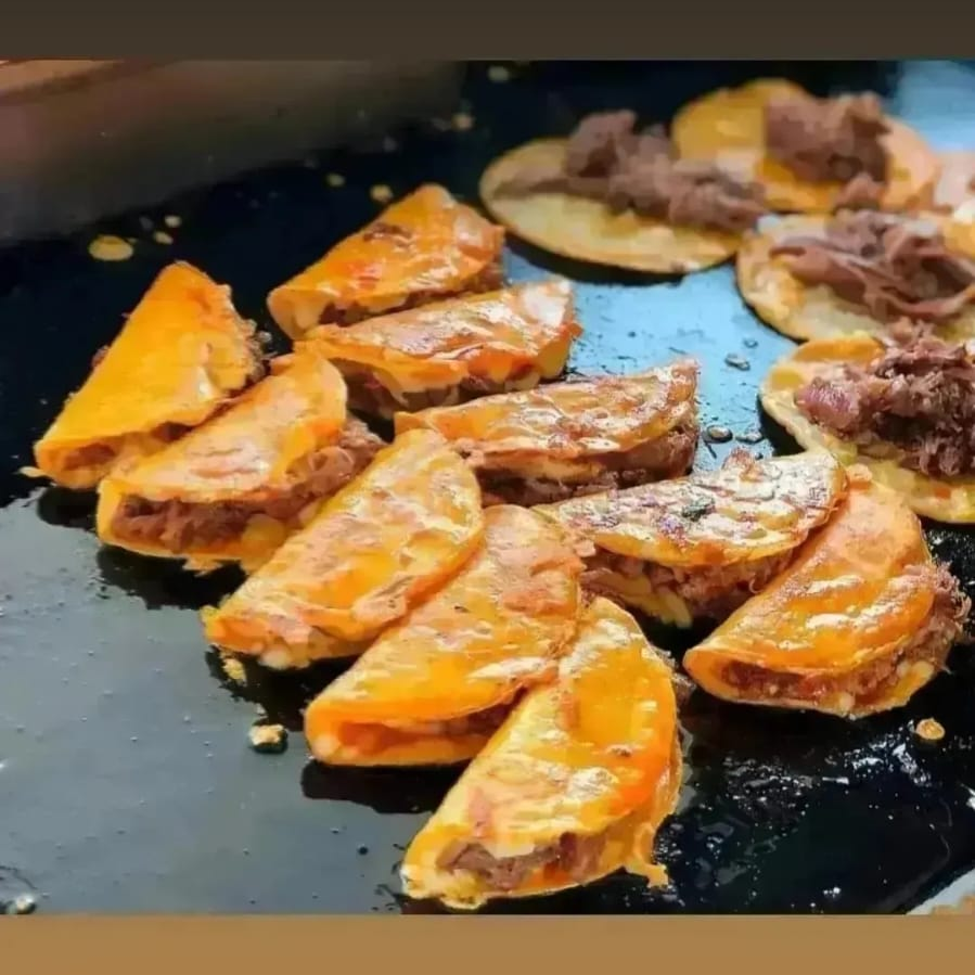Quesabirria de Maíz