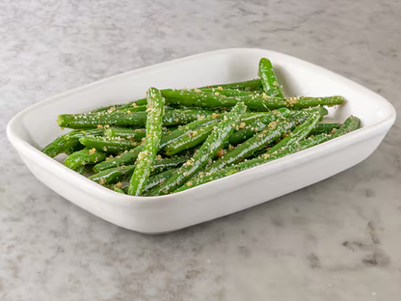 Vagem holandesa preparada com manteiga e alho, temperos Abbraccio, finalizada com farofa especial da casa. Porção individual.