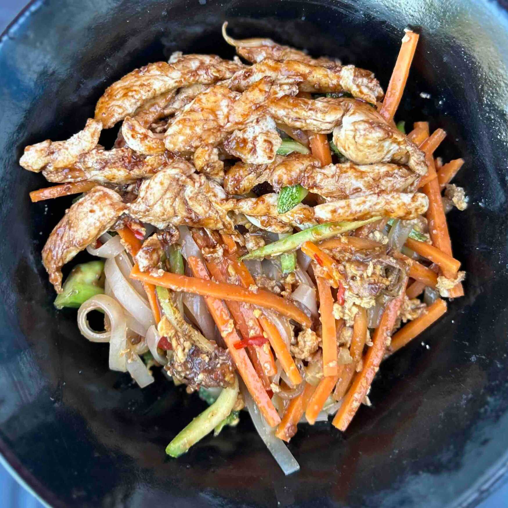 Pad Thai de pollo.