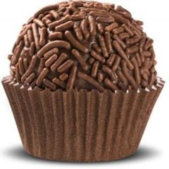 Experimente nosso irresistível brigadeiro caseiro, feito artesanalmente com ingredientes de primeira linha e cuidadosamente enrolado a mão. Preço por unidade.