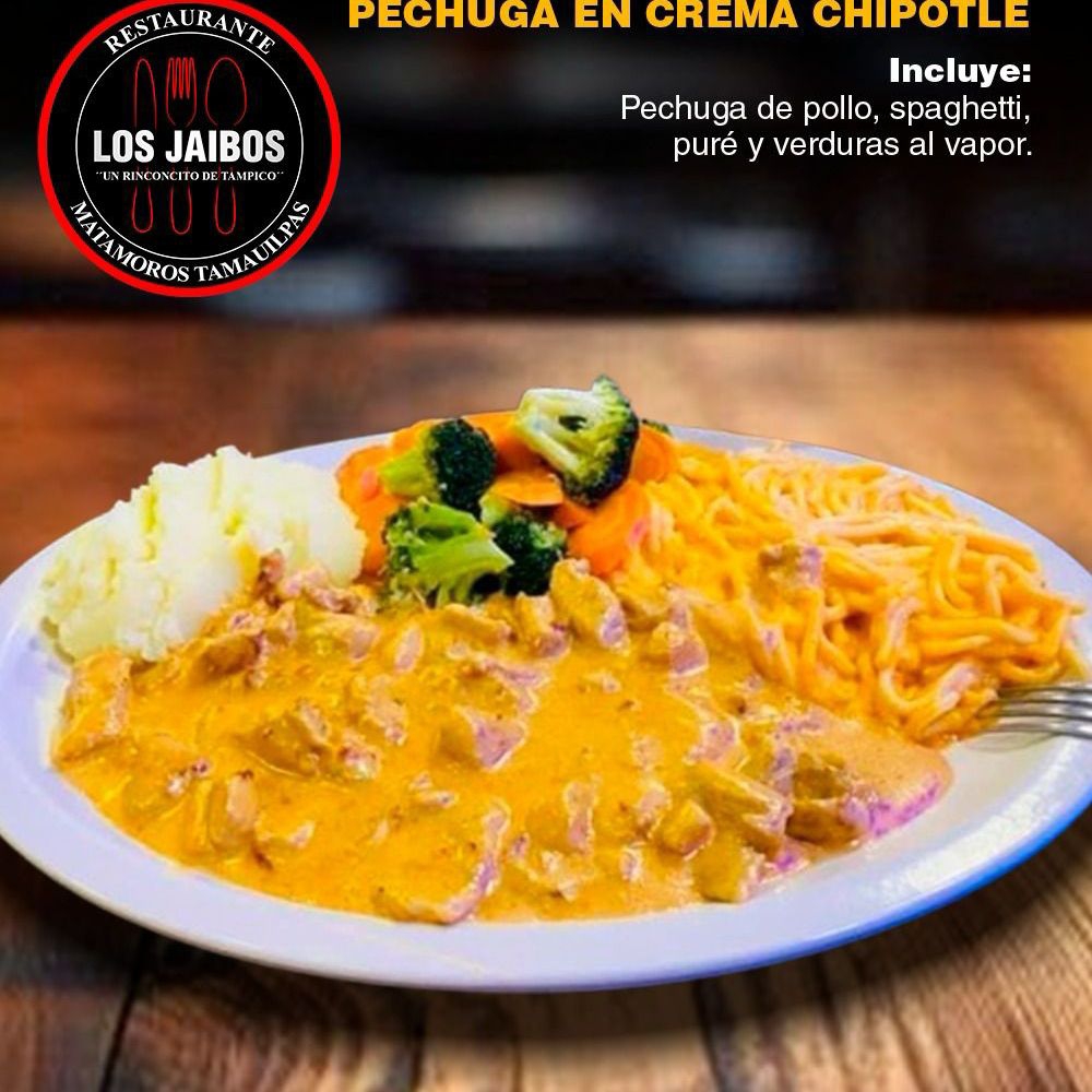 Pechuga de Pollo🍗🍗bañada en chipotle