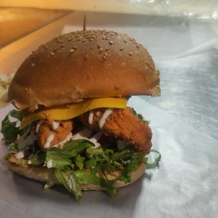Atenea Burger