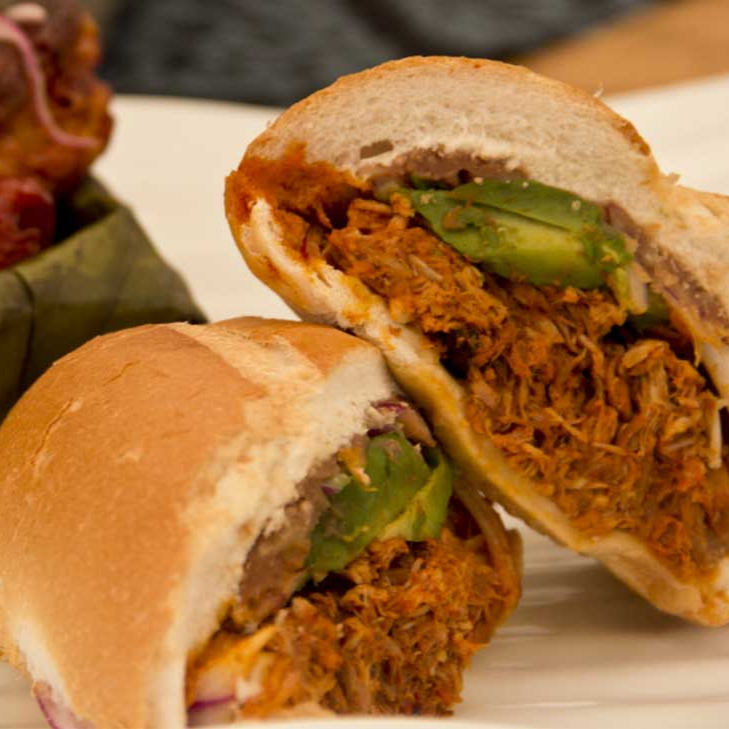Torta de Cochinita