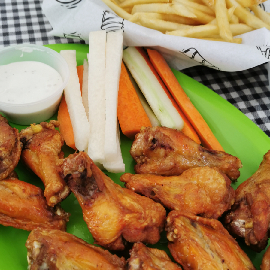 Alitas (8pz) + Papas