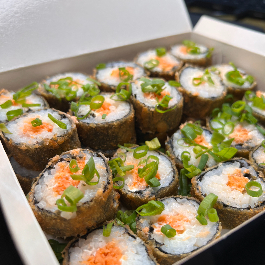 30 cariocas recheados com salmão, camarão ou kani + cream cheese preparado especialmente pra você! Escolha o sabor do seu abaixo!