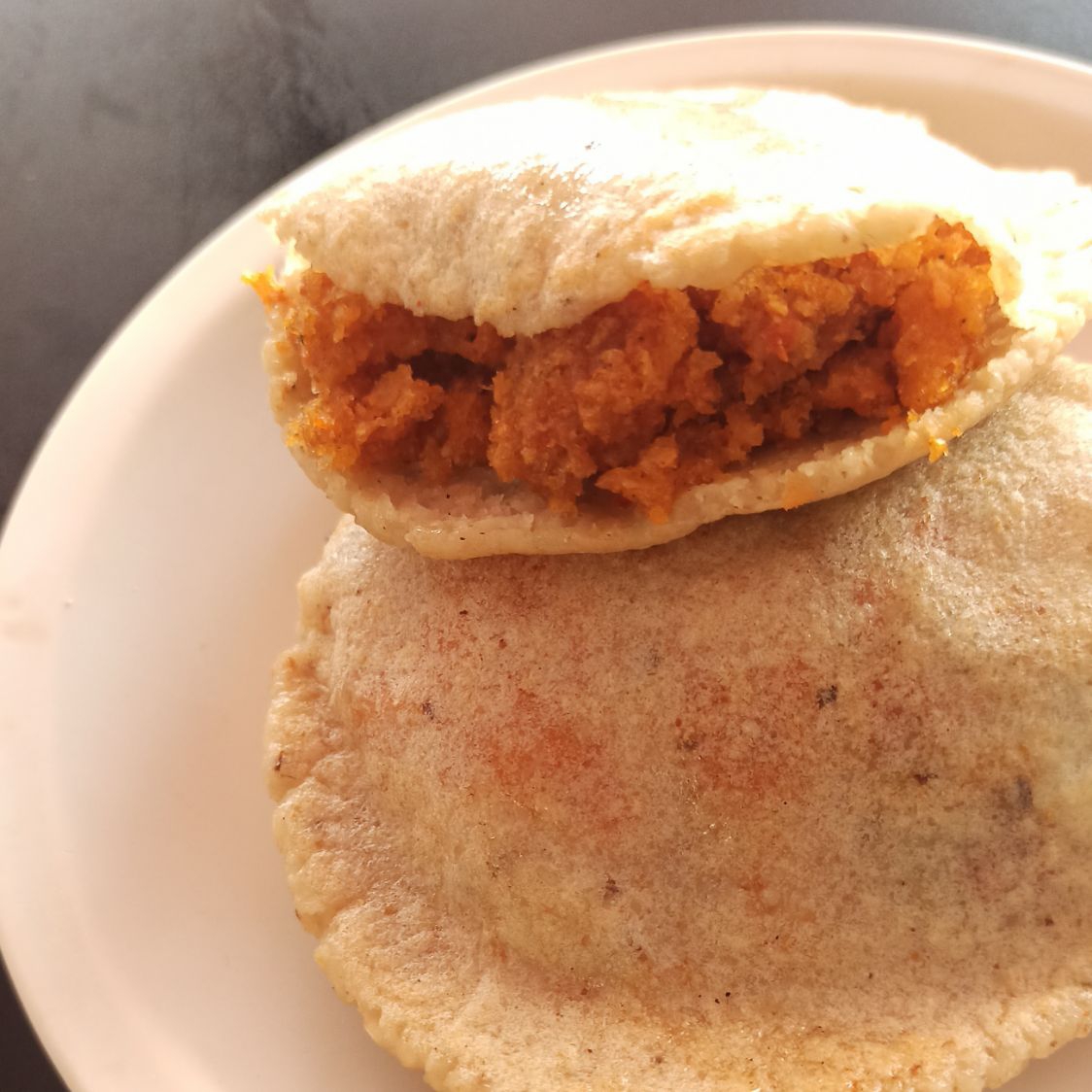 3 GORDITAS DE CHICHARRÓN
