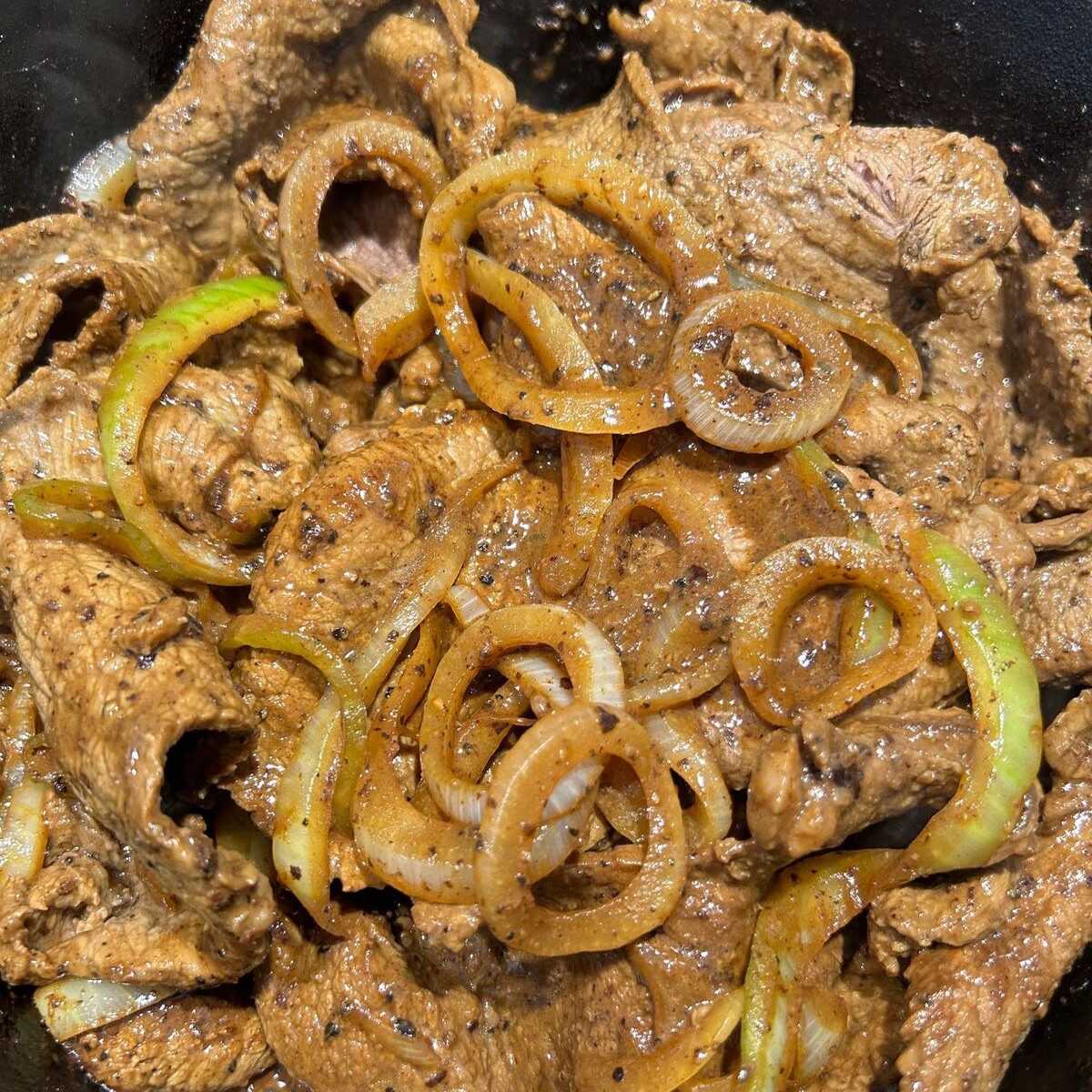 Taco con queso de asada