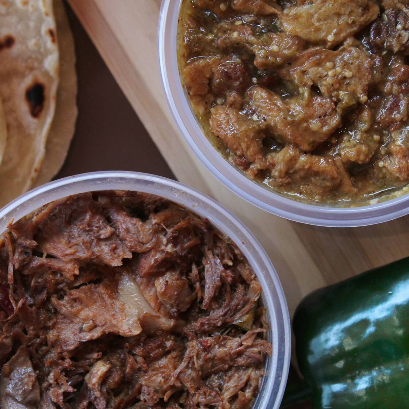 Medio Litro de Chicharrón en Salsa Verde