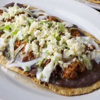 Huarache con Carne